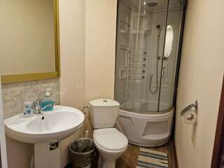 Гостиница Анастасия Туапсе Четырехместный номер «Комфорт»-4